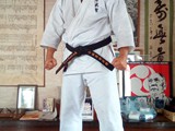 Václav Vaněček
Fotografie pořízená po úspěšném zvládnutí zkoušky na 3.Dan před komisí okinawských mistrů karate v Shubukan dojo Okinawa